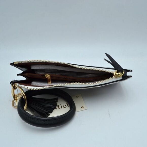 Wristlet with Tassel and Key Ring Bracelet/Bangle - Picture 4 of 4